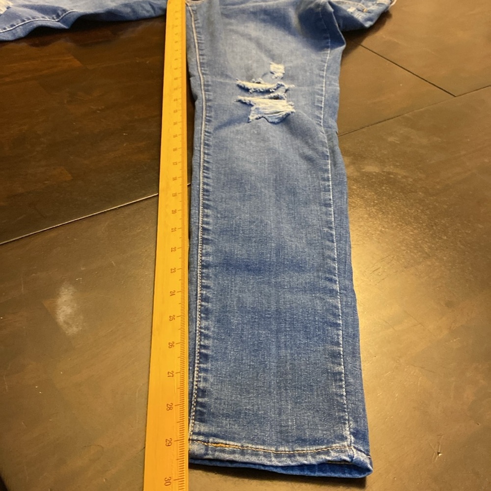 Levi’s 720 High-Rise Super Skinny Distressed Jeans  - Size 31✨ - Picture 3 of 14